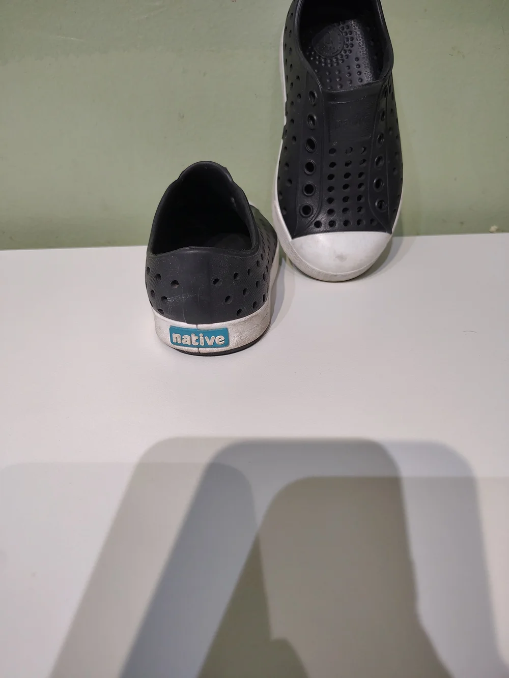 Native Black Slip On Water Shoes Toddler Size Sze 7 Waterproof Boys Girls